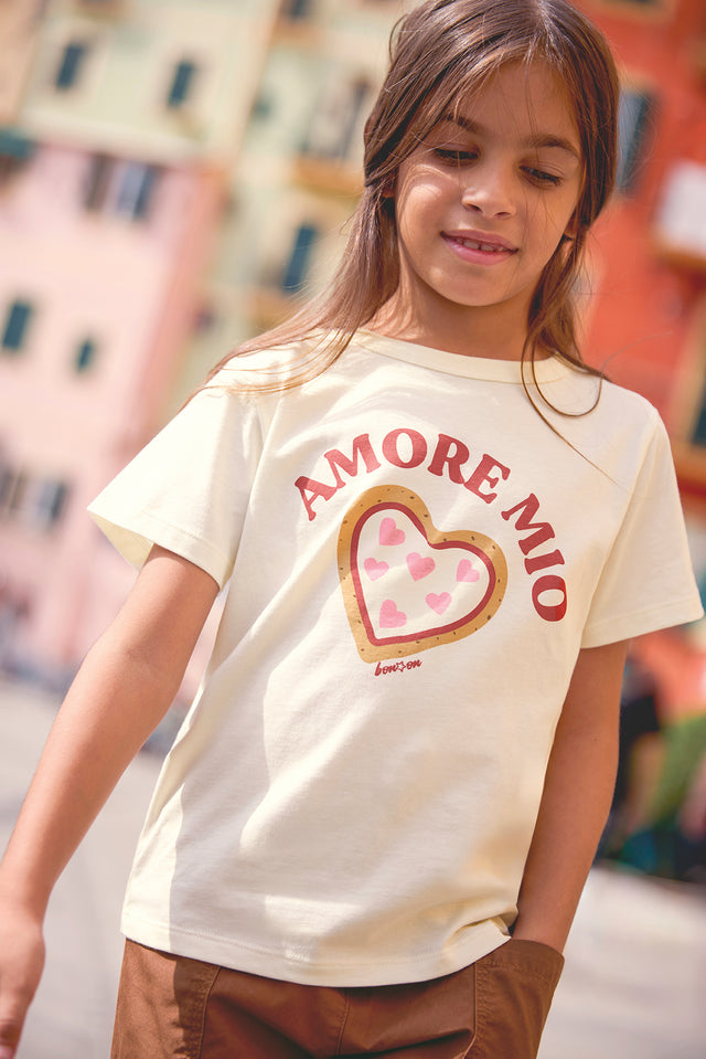 T-shirt - Tubo ecru bonton illustration "Amore Mio" - Image principale