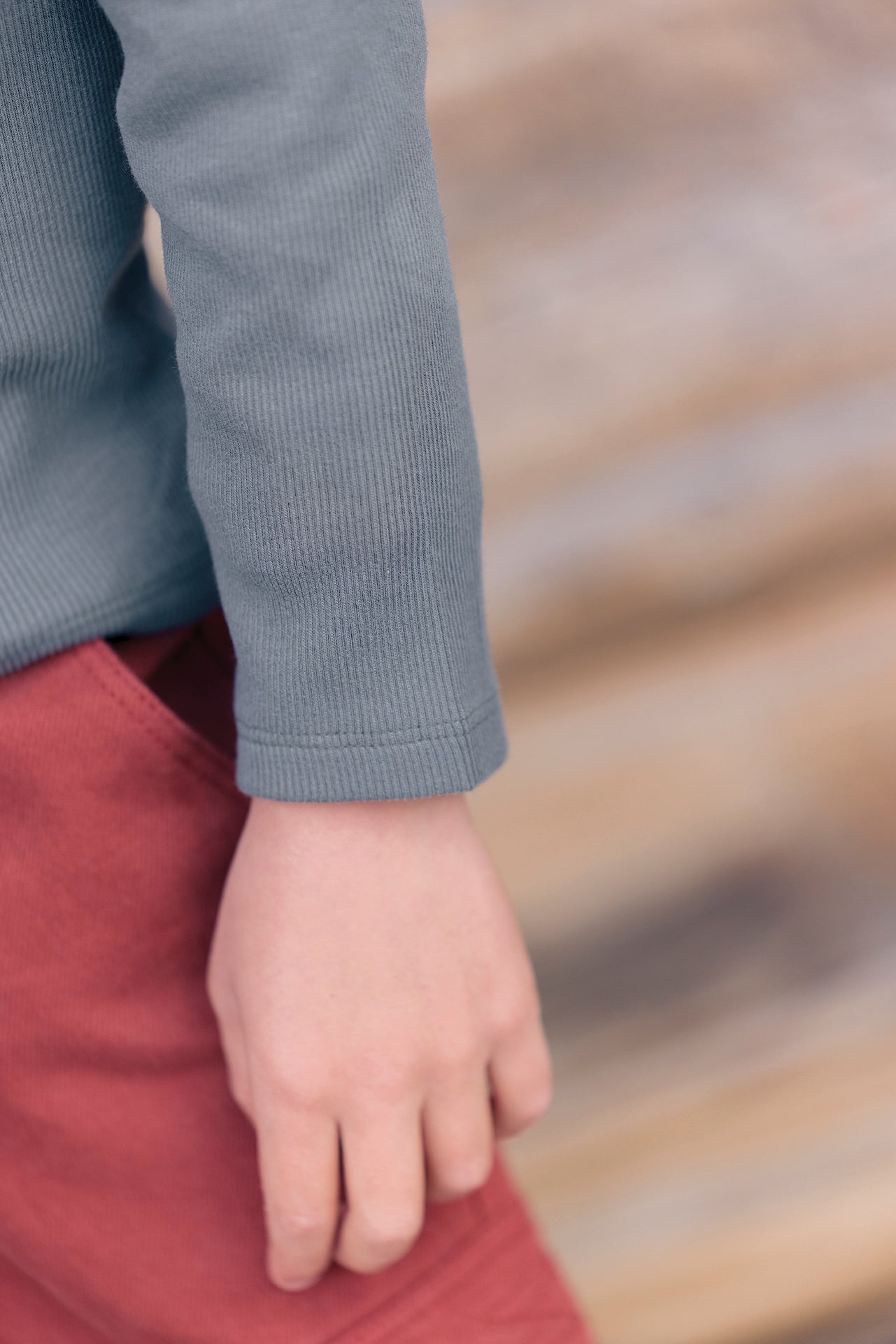 Below Sweater - Titou Carbon