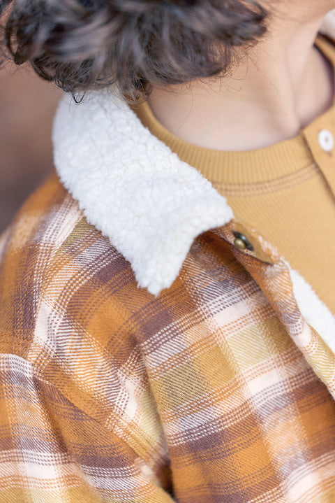 Surchemise - Monster Barn - Image principale