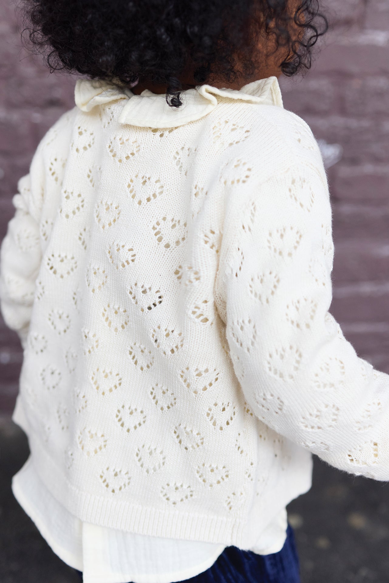 Cardigan - Naissance beige cœurs ajouré