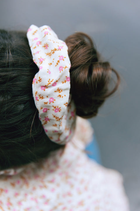 Lot de 2 chouchous - Fleuri en velours - Image principale