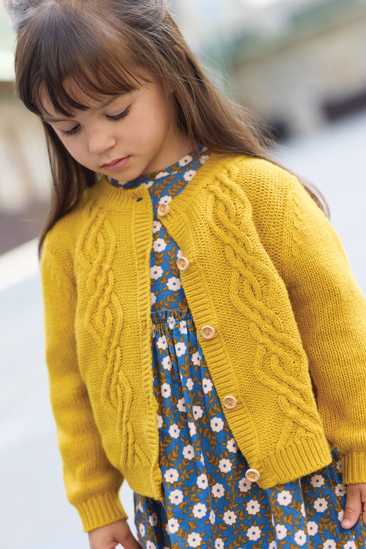 Cardigan - Bernard in knitting Cable Yellow
