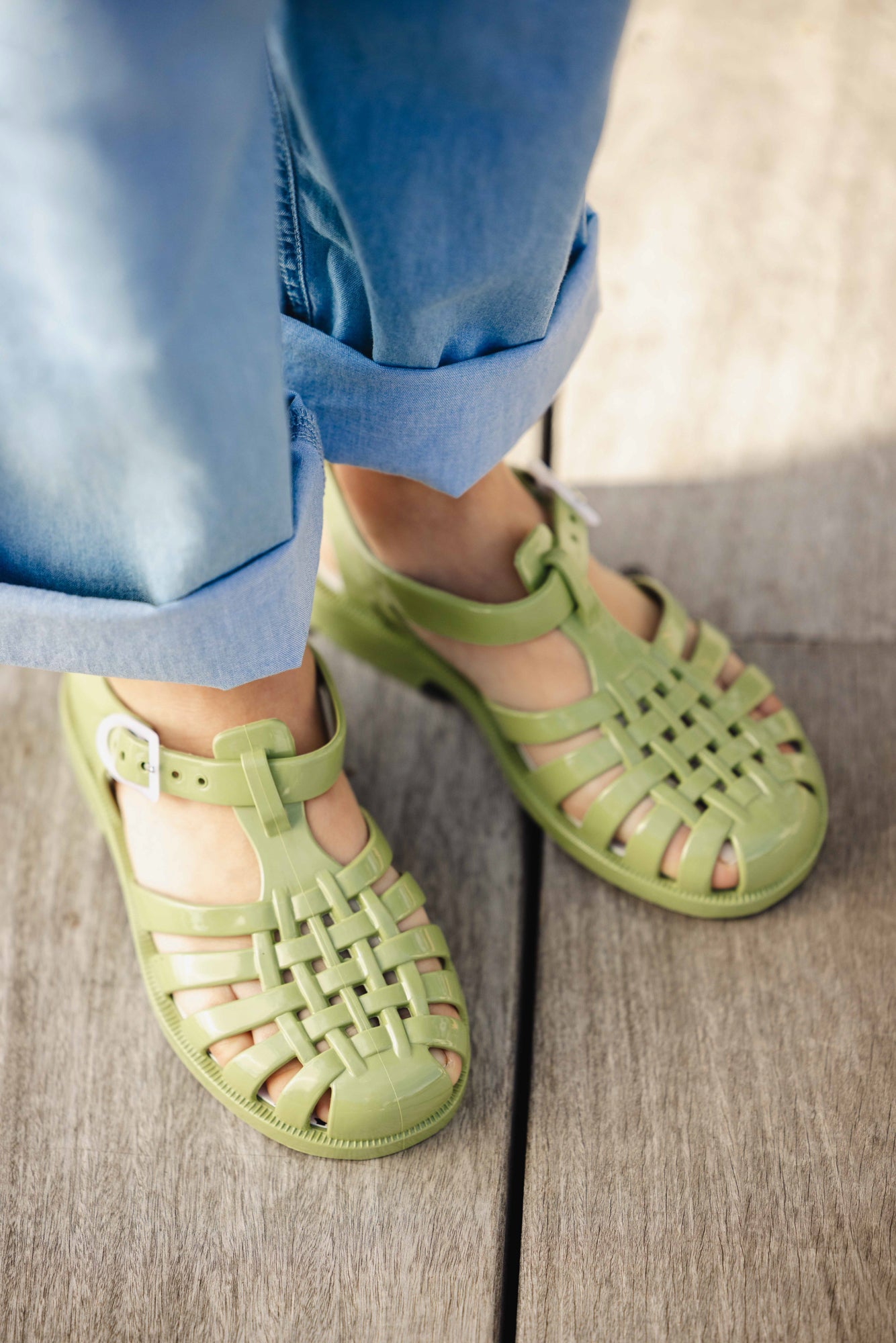 Sandals - PVC green jellyfish