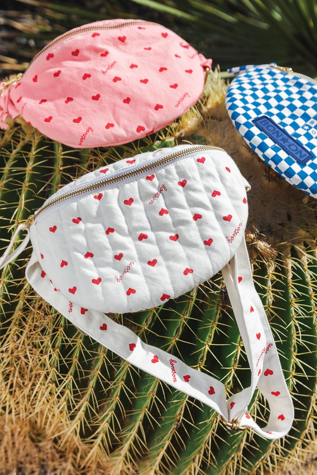 Banane - Cœurs rouges