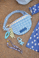 Banane - Damier bleu