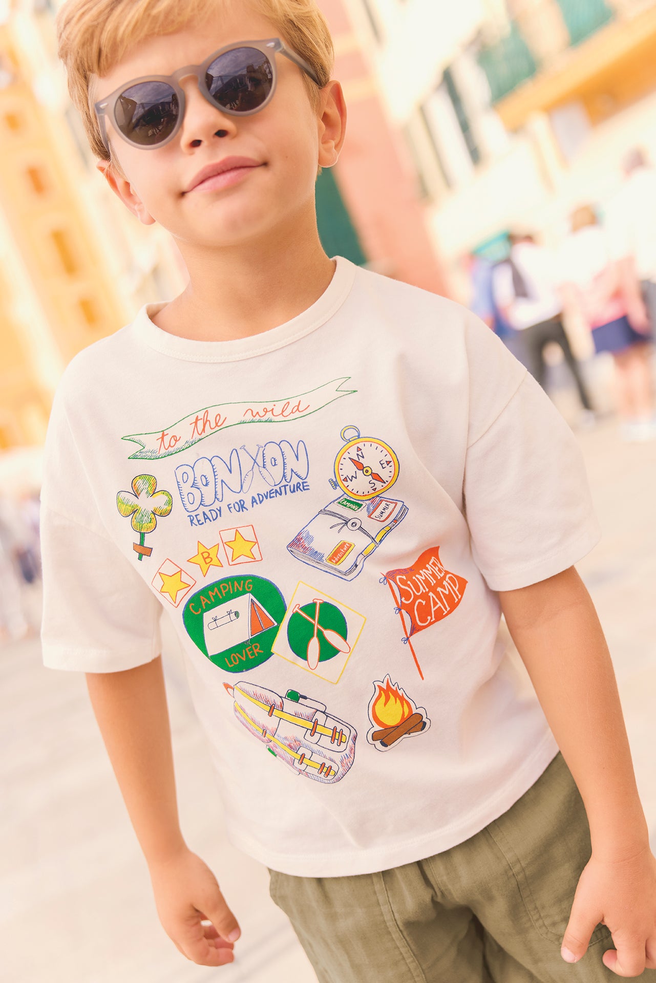 T-shirt - Livio White hammock Illustration Summer Camp