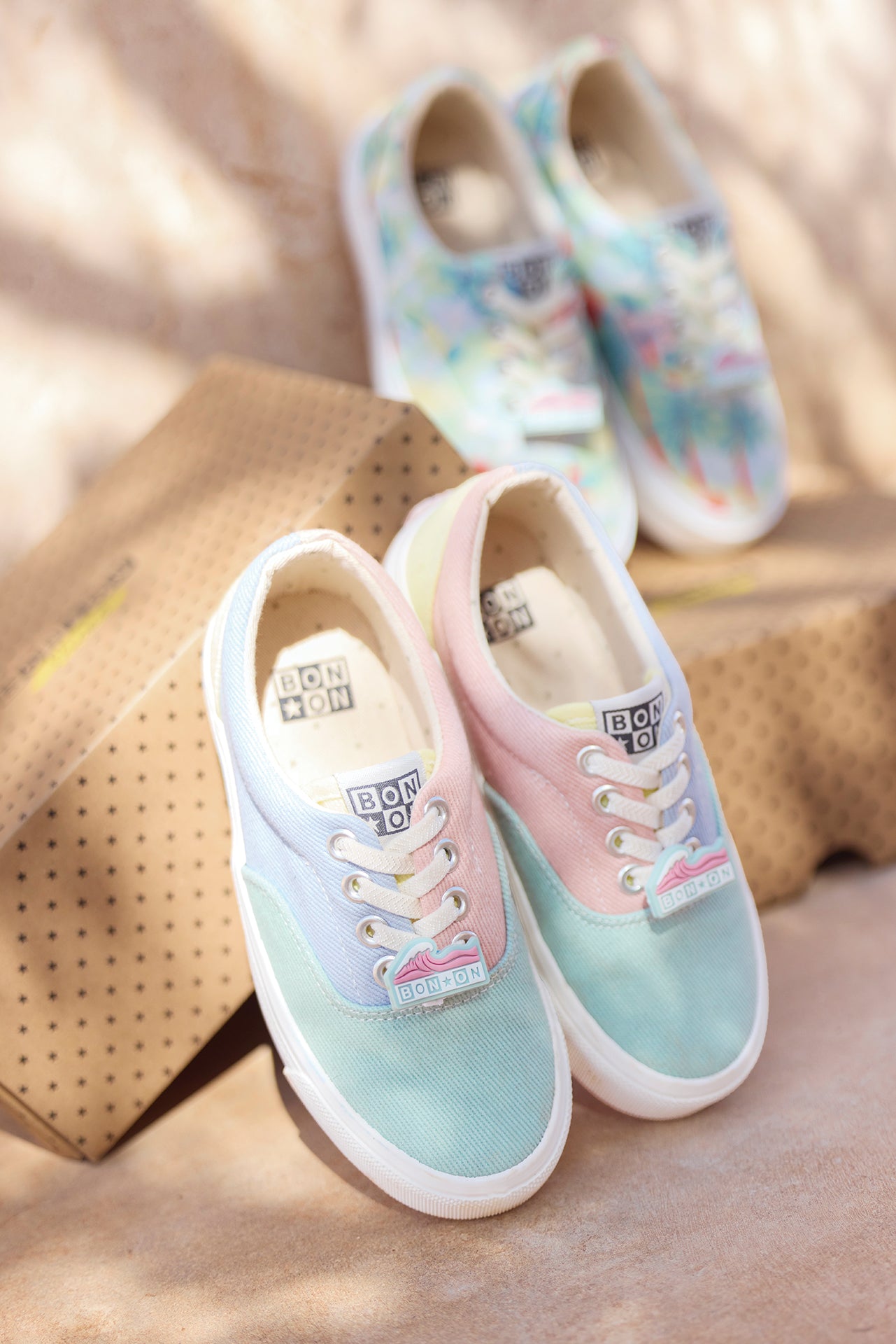 The whole catalog – Bonton Paris