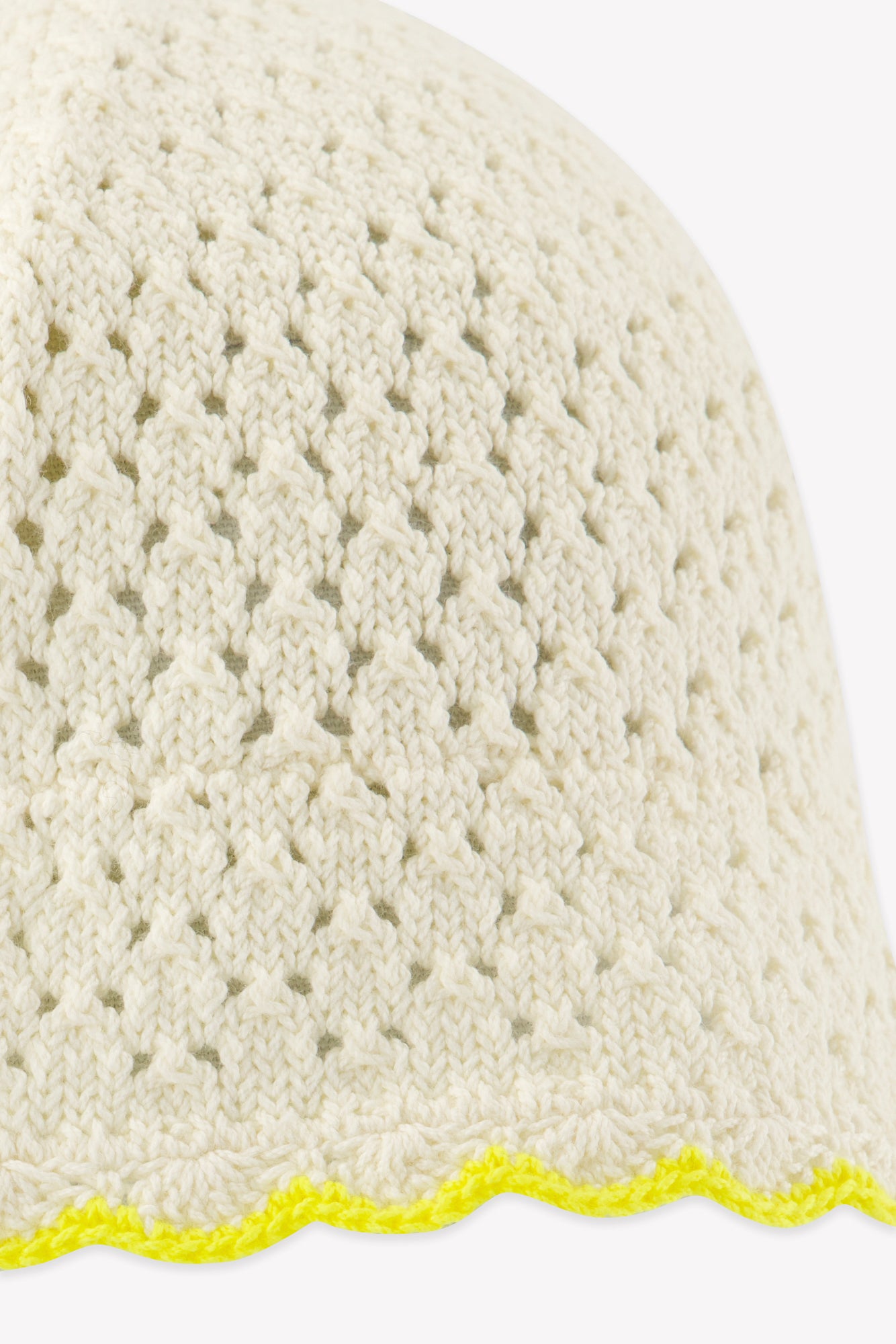Bob - Crochet écru bonton