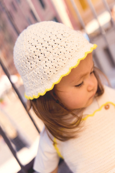 Bob - Bonton ecru crochet - Image principale
