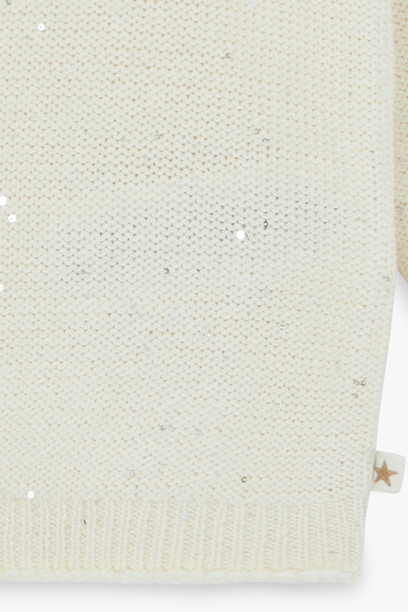 Pull - Mucita Mouton