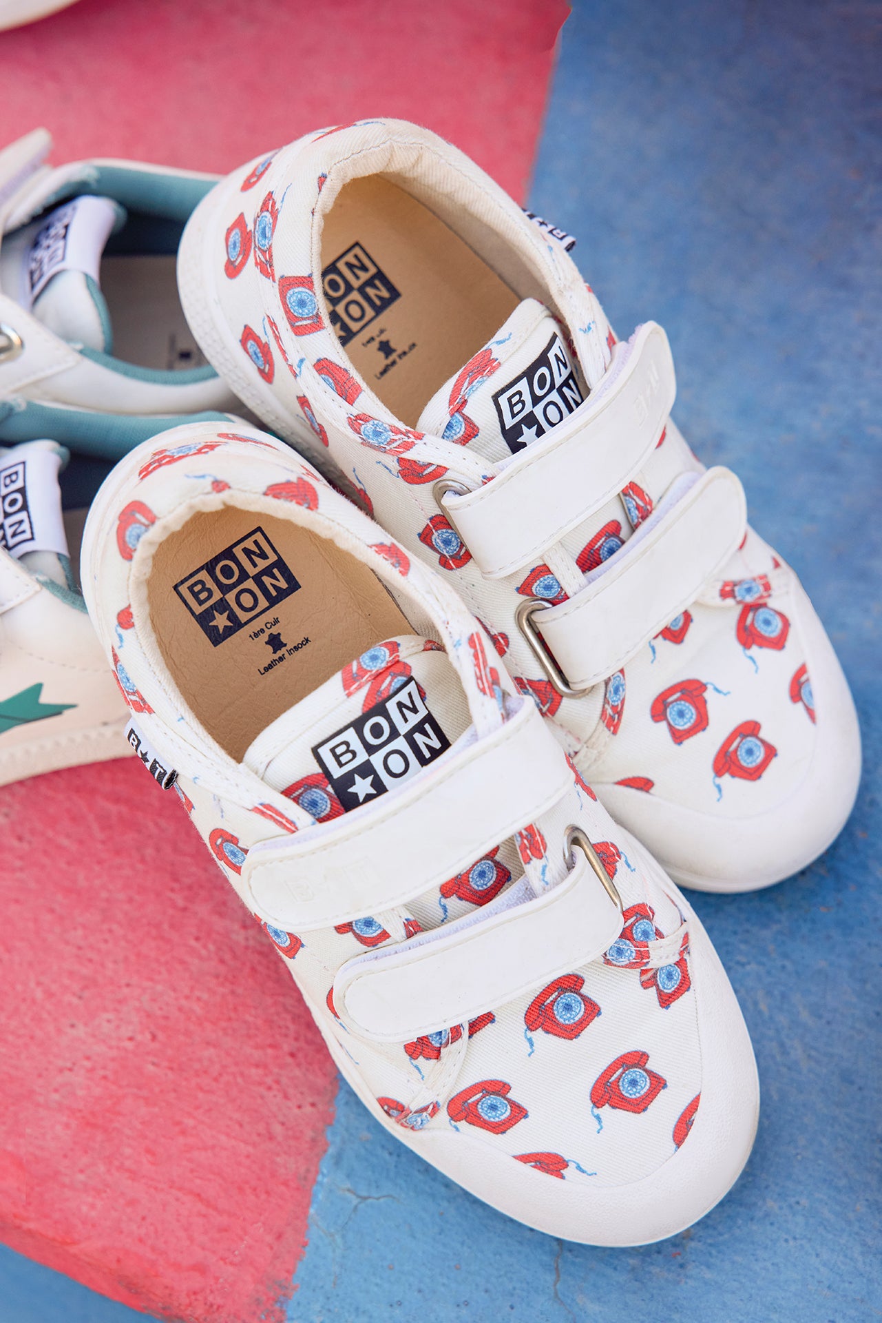 Baskets - Izy Scrath Phone