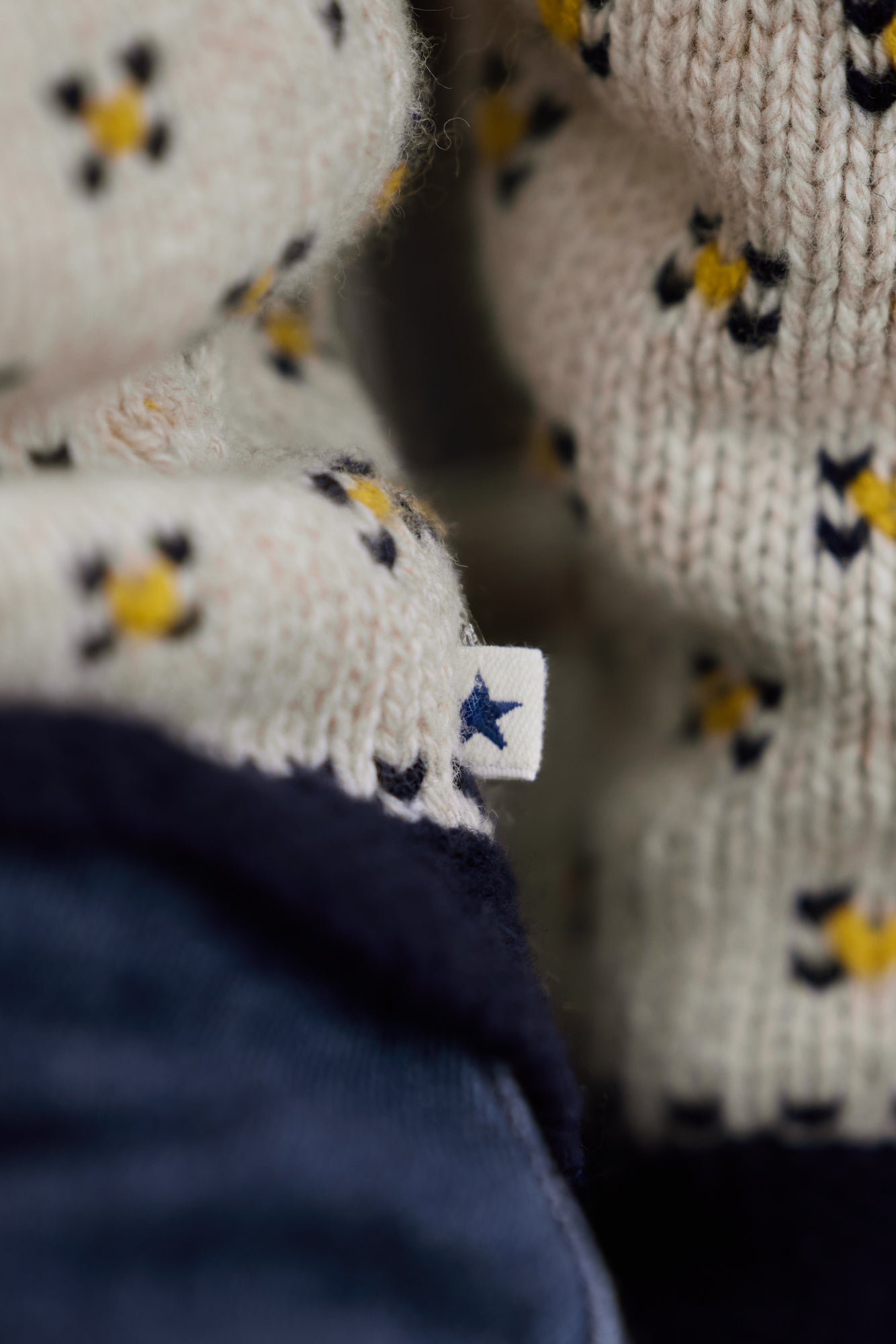Cardigan - Pekin Blue Jacquard