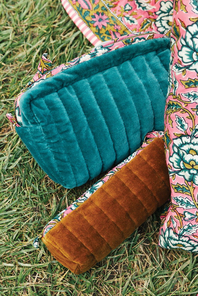 Trousse - Velour moyen modèle vert - Image alternative