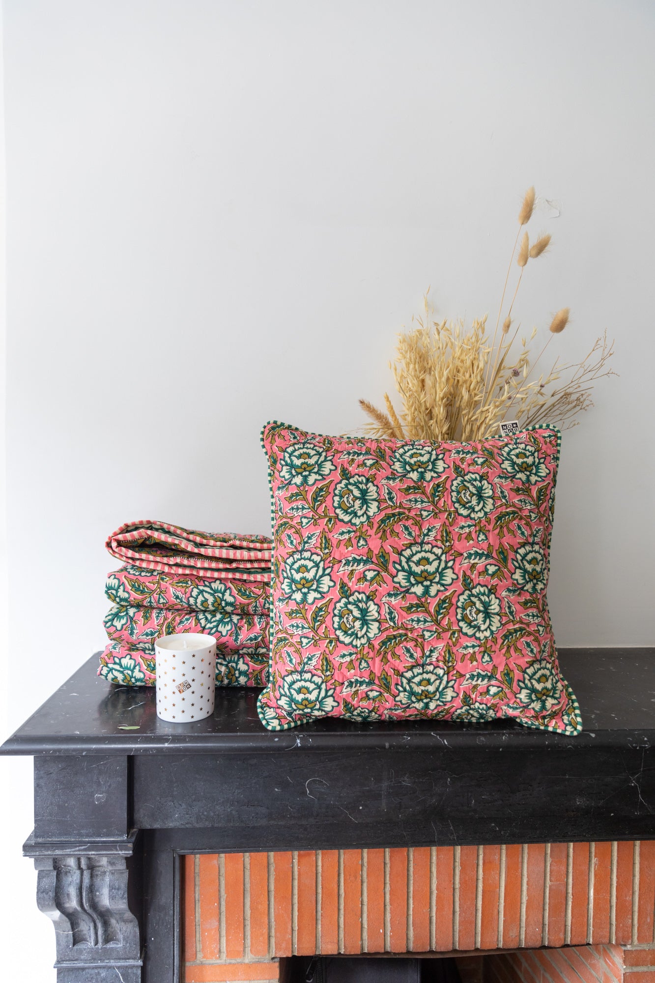 Coussin - Imprimé rose