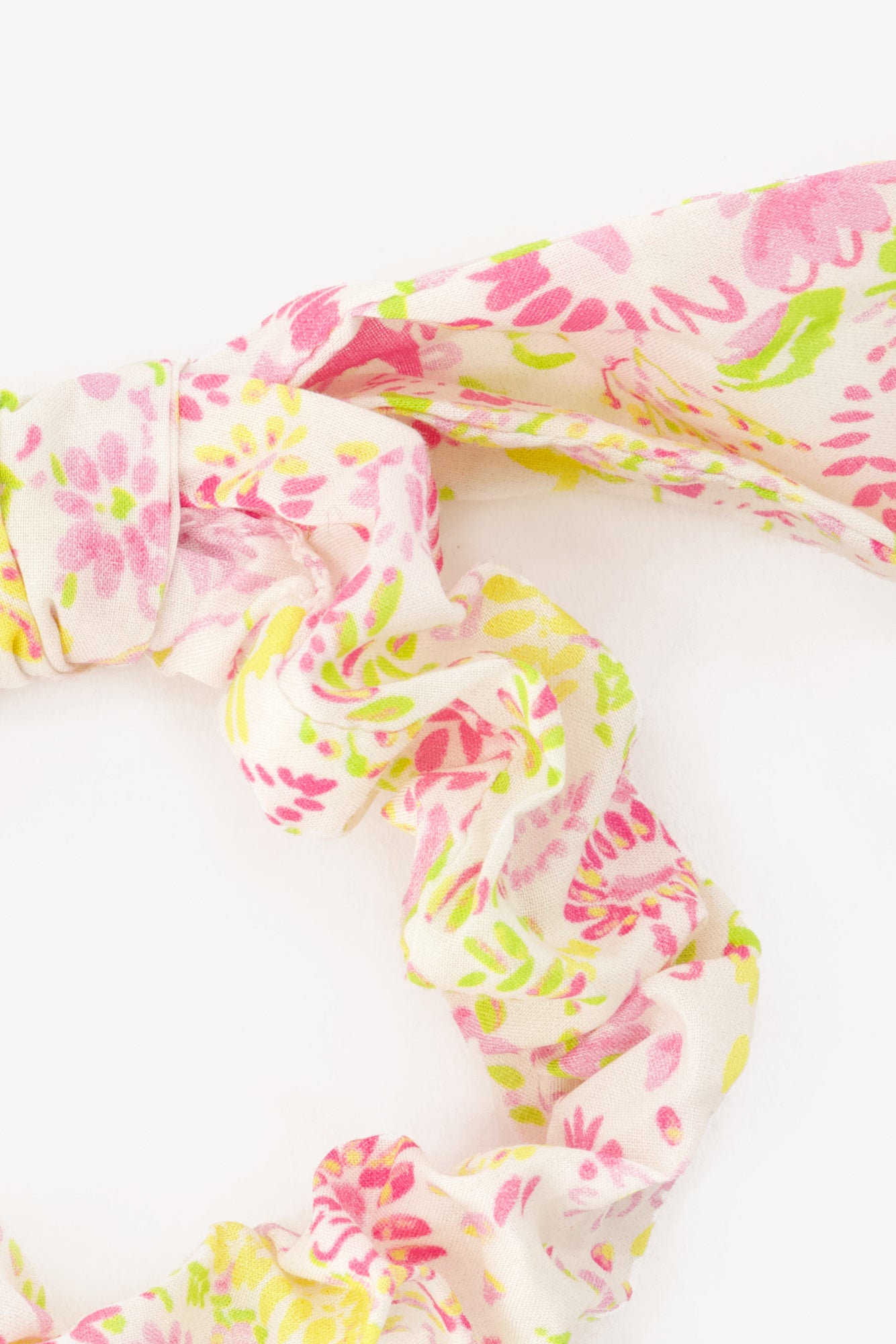 Scrunchie - BowCotton sail flowers