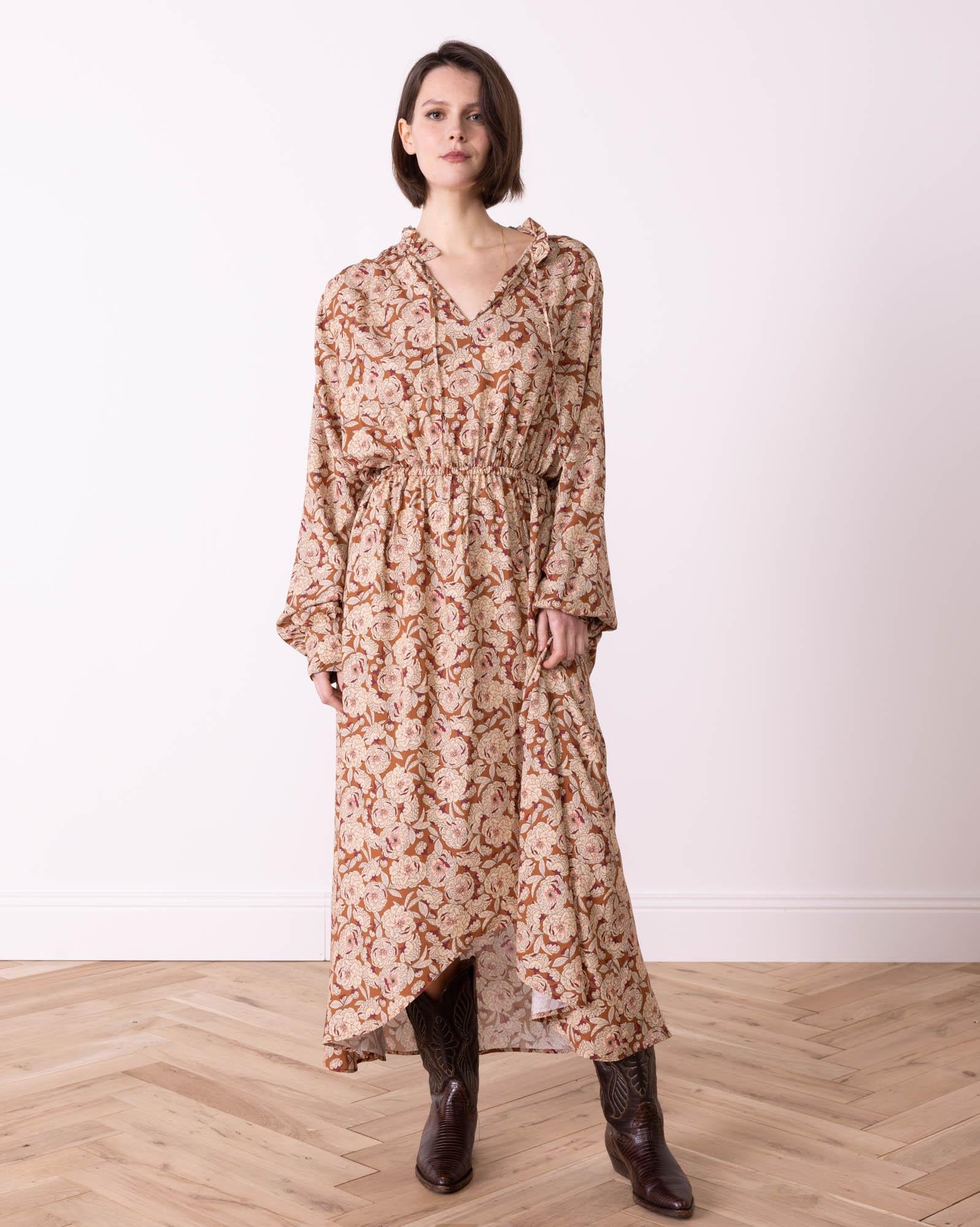 Robe longue fleurie Heveaw marron Femme