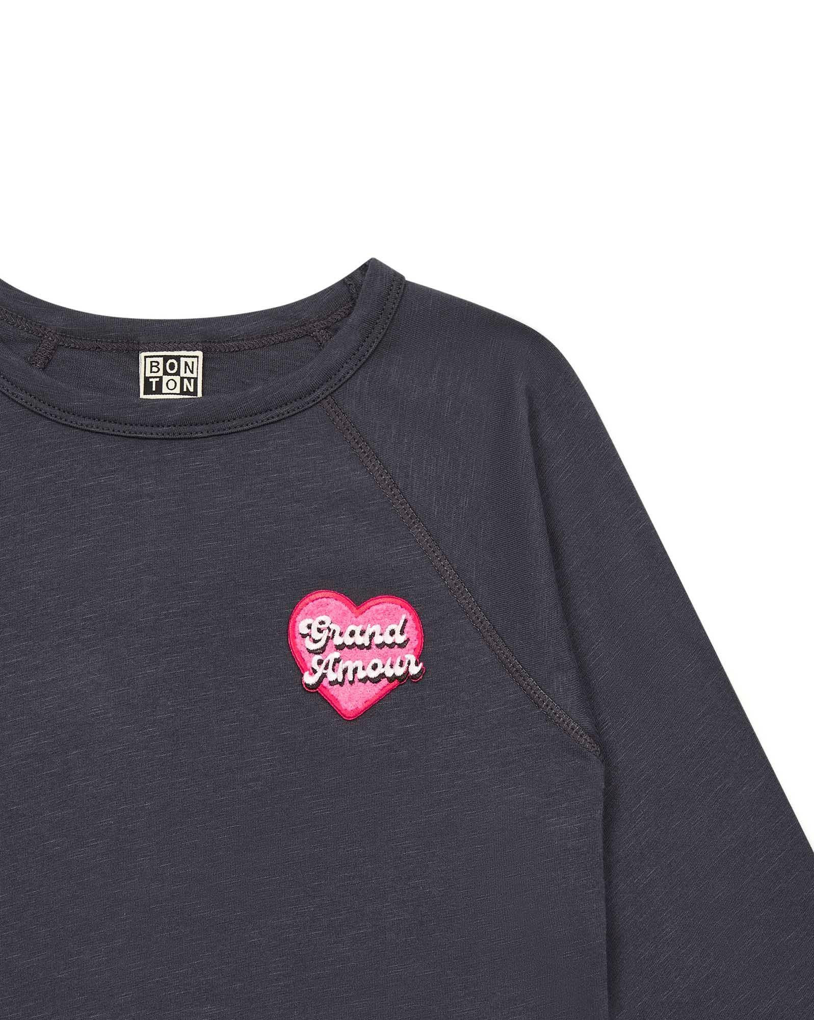 T-shirt Badge gris en 100% coton biologique certifié GOTS