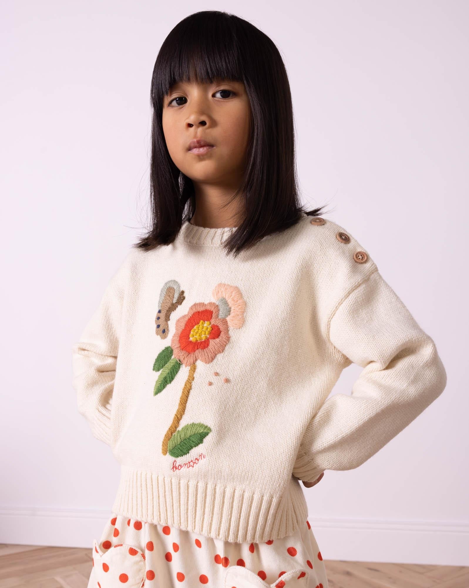 Pull beige en maille brodé